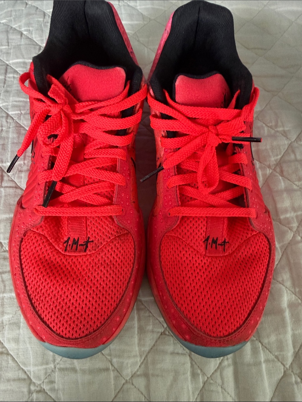 Nike Kids Red Mesh Lace-Up Sneakers